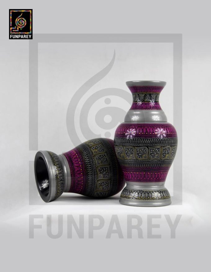 Wooden Vase 6" with Lacquer Art