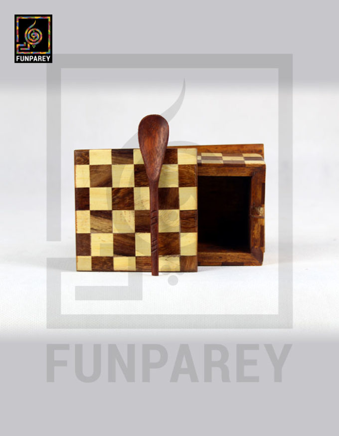 Wooden Sugar Pot with Chequered Design