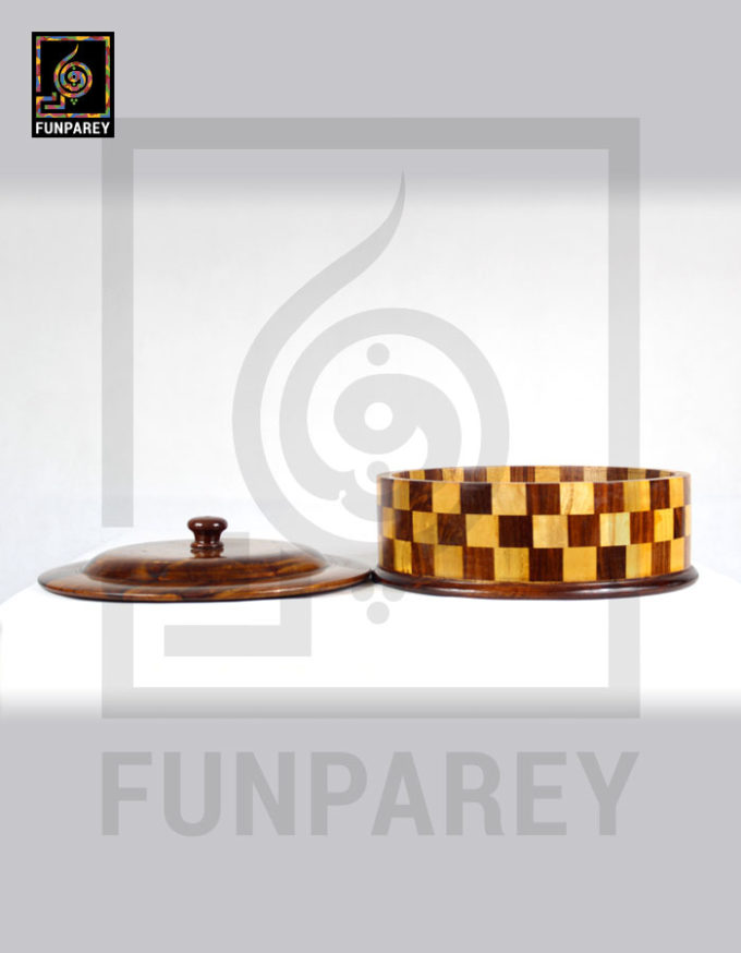 Wooden Hot Pot 12" Flat With Chequered Design