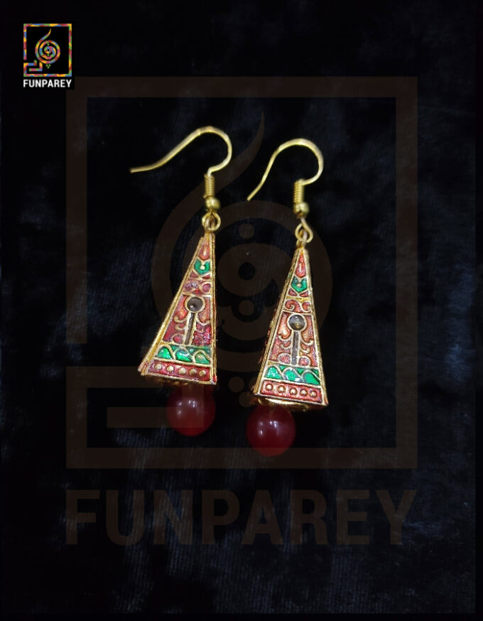 Ethnic Tribal Metallic Earrings "Trine Red"