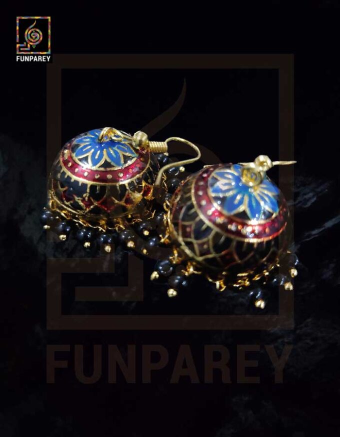 Ethnic Tribal Metallic Earrings "Czarina Naval"